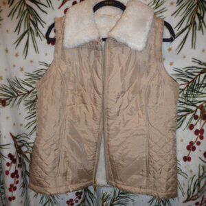 Warm D& Co Tan Weatherproof Faux Fur Lined Zipper up Vest SzM